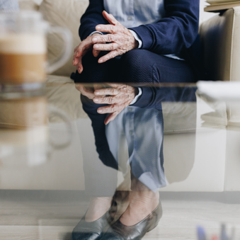 06 04 2023 ZPMH Julianastaete Praten Interactie Samen Bank Zitten Koffie