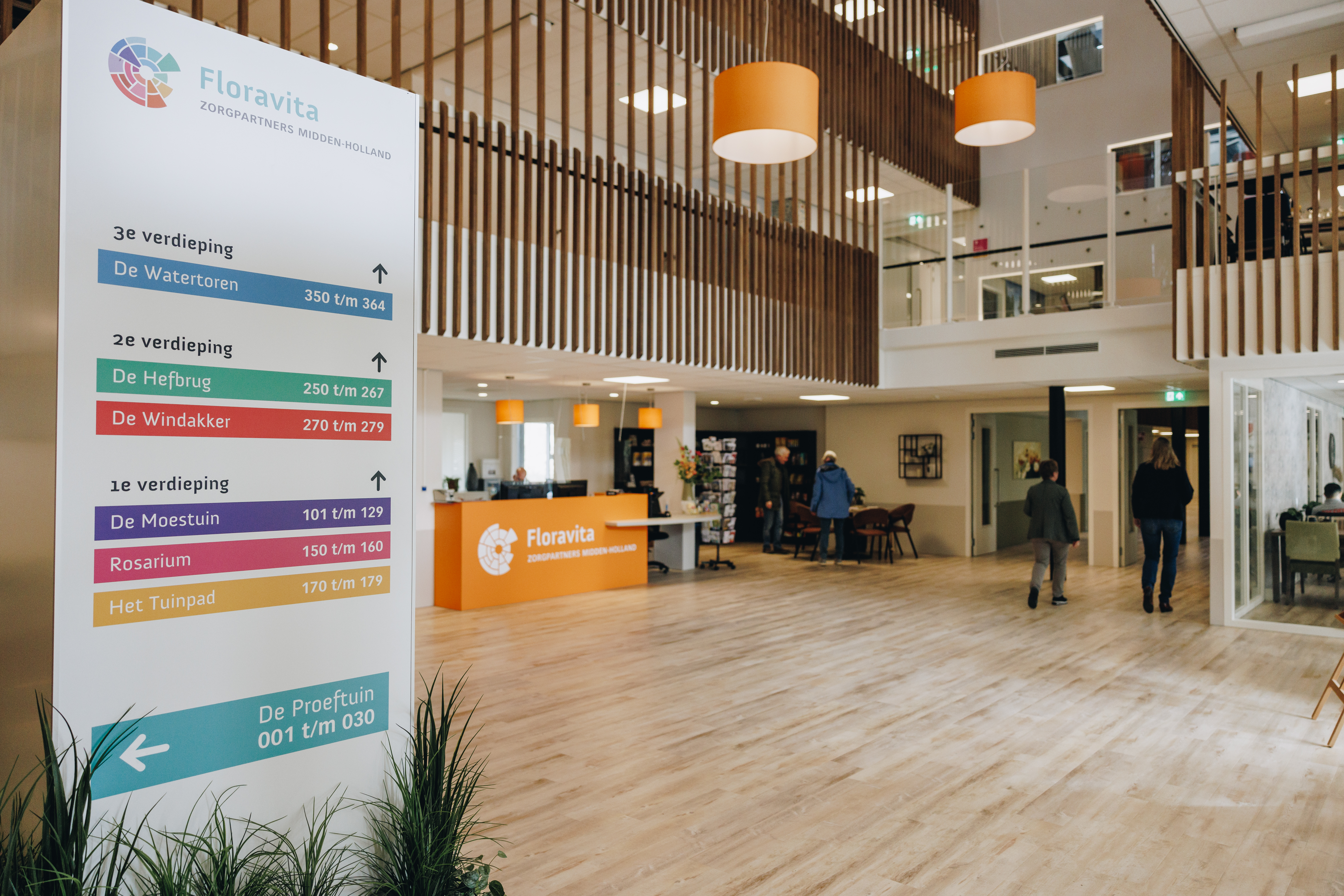 13 04 2023 Floravita Zorgpartners Hal Gang Informatie Informatiebalie