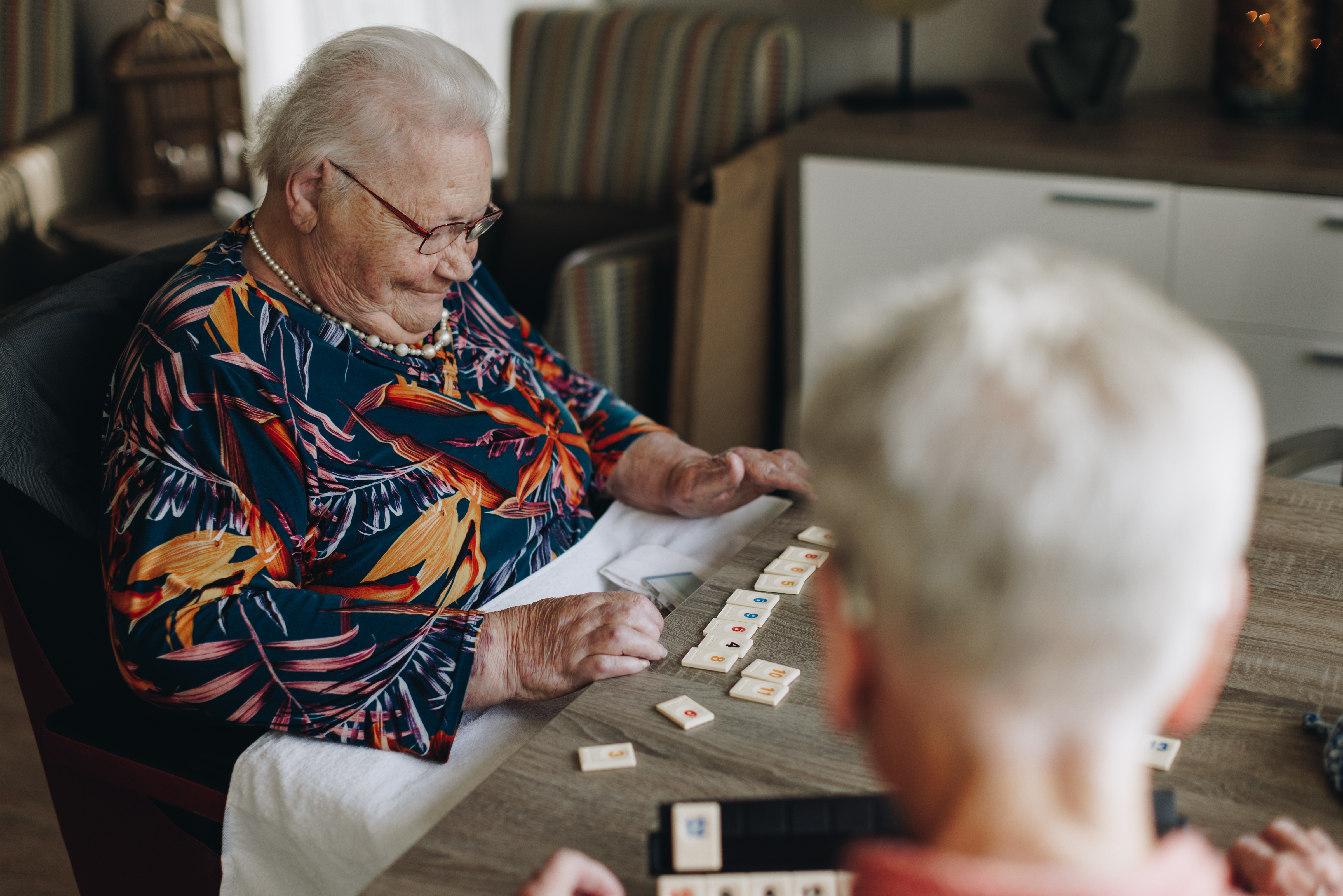 09 02 2023 Zorgpartners De Reehorst Bewoners Spelletje Rummicub