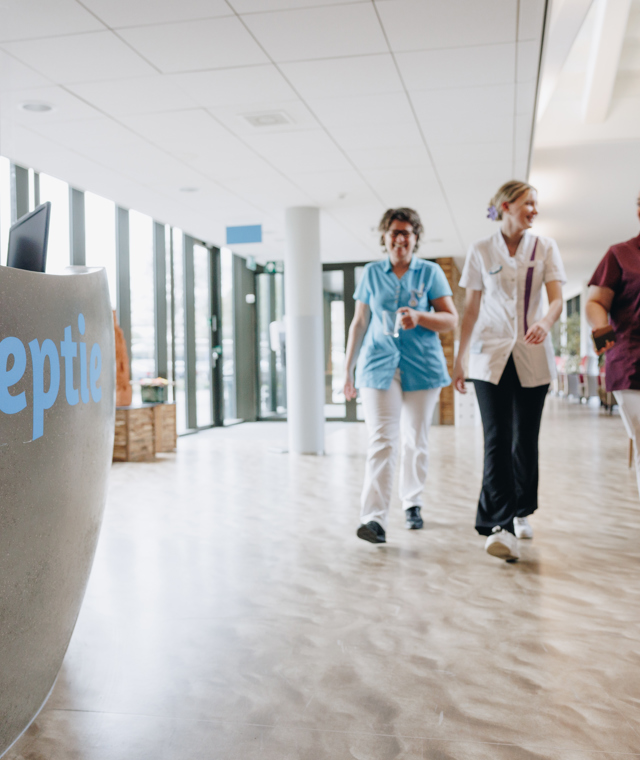18 04 2023 Zorgpartners De Hanepraij Medewerkers Interactie Receptie