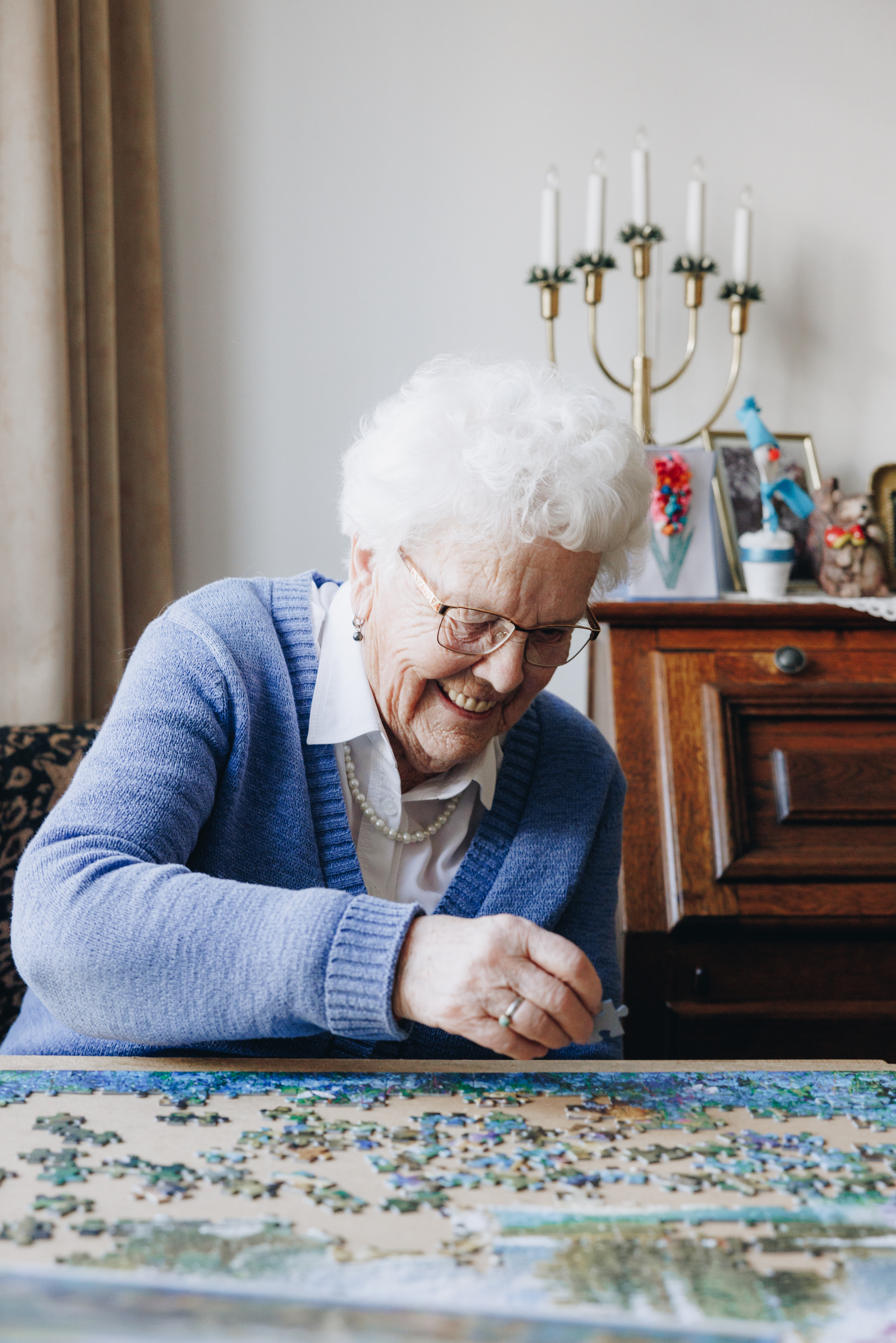 17 02 2023 Zorgpartners Slothoven Bewoner Puzzelen