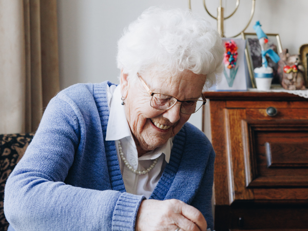 17 02 2023 Zorgpartners Slothoven Bewoner Puzzelen