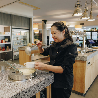 03 04 2023 Gouwestein Zorgpartners Kok Soep Eten Keuken Eetzaal