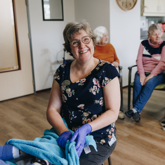 23 03 2023 De Vijverhof En De Meent Interactie Keuken Medewerker Bewoner